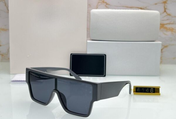 UV lens sunglasses(VR) - Image 4