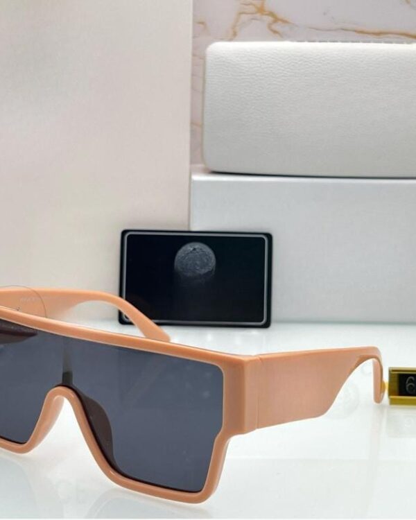 UV lens sunglasses(VR)