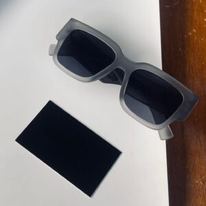Unisex model sunglasses (DG)