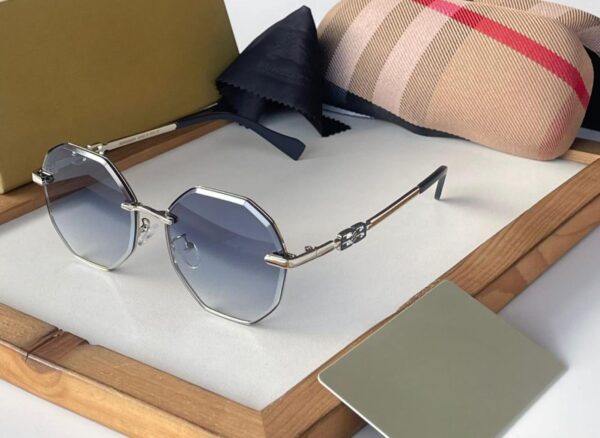 Unisex model sunglasses (BR) - Image 2