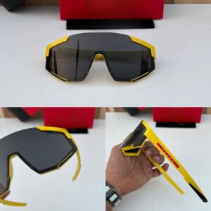Sunglasses (PR)