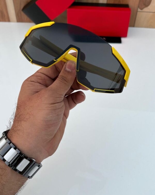 Sunglasses (PR) - Image 4