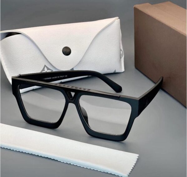 Sunglass (LV)