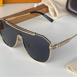 Sunglass (LV)