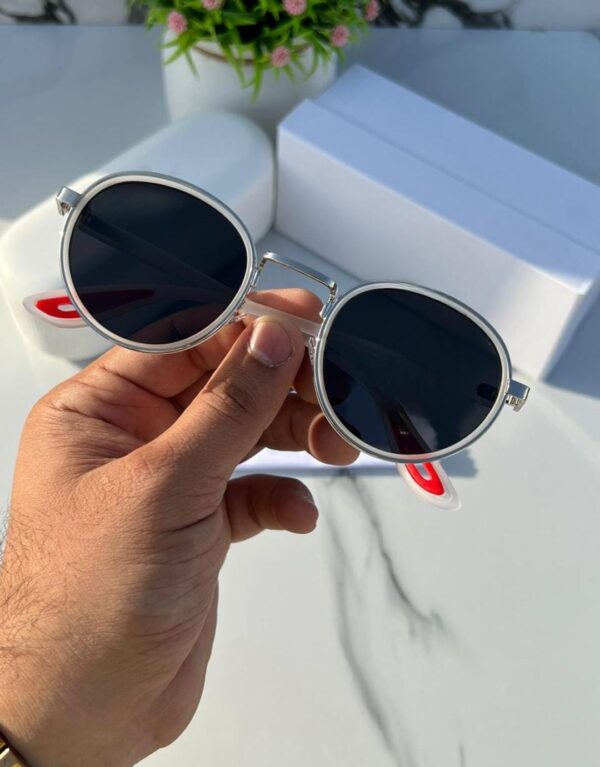 Sunglass (RB)
