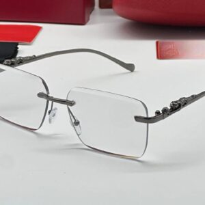 Frames That Speak Confidence (CR)