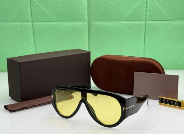 Sunglasses (TM)