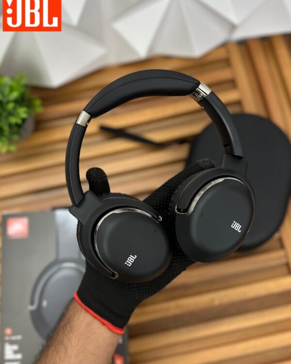 Headset Tour one M2